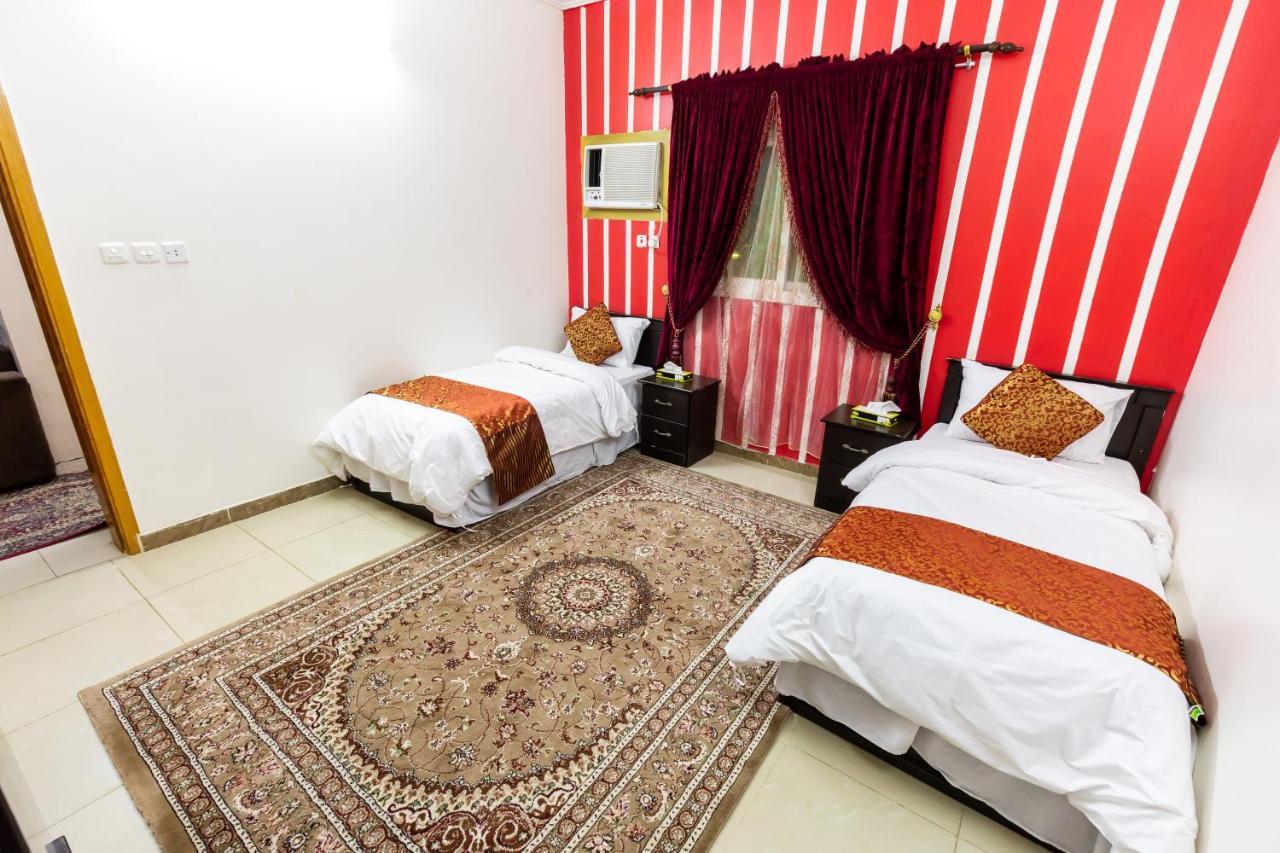 العييري للوحدات السكنية المفروشة الباحة 2 Al Bahah Bagian luar foto