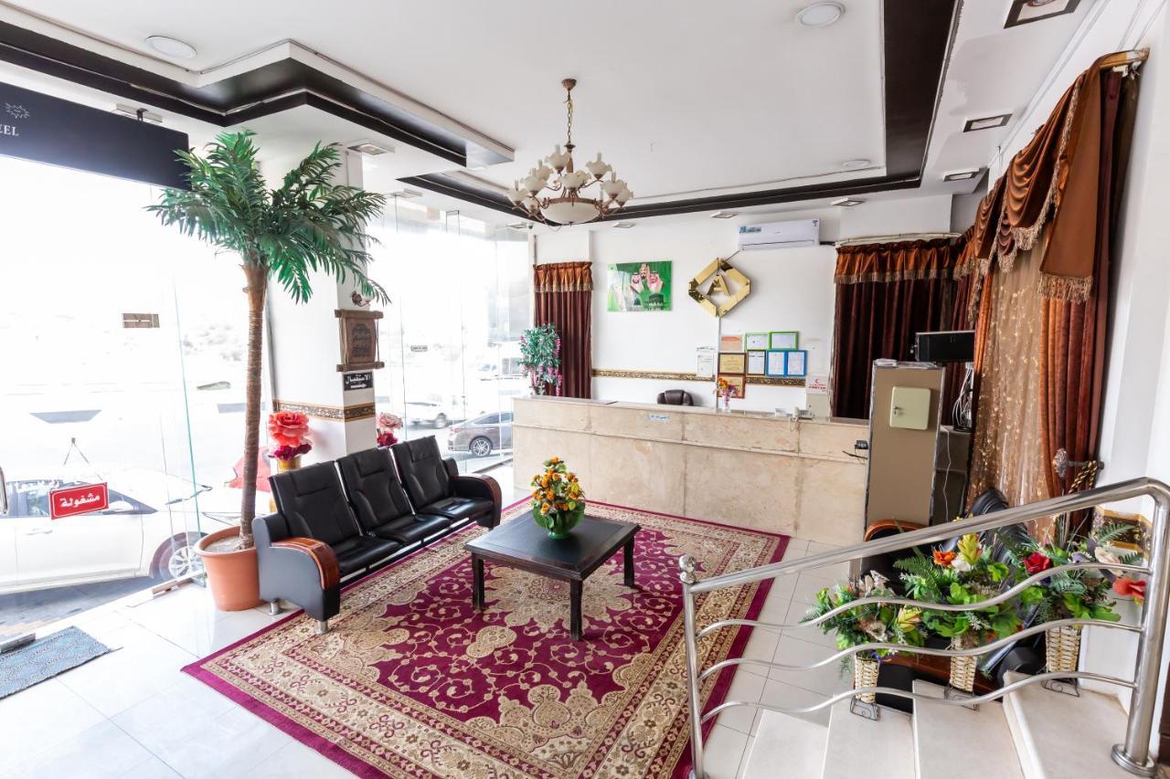 العييري للوحدات السكنية المفروشة الباحة 2 Al Bahah Bagian luar foto