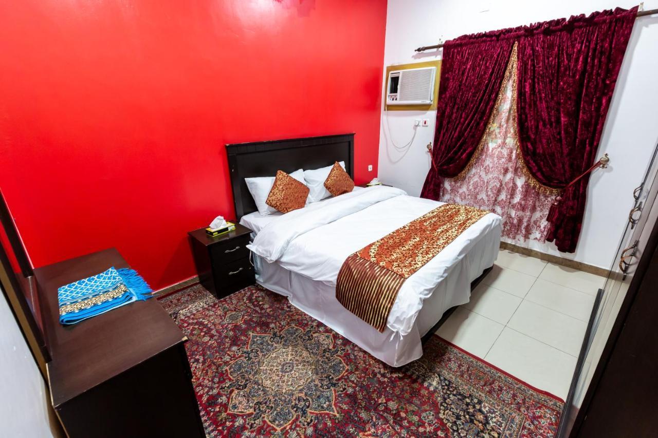 العييري للوحدات السكنية المفروشة الباحة 2 Al Bahah Bagian luar foto